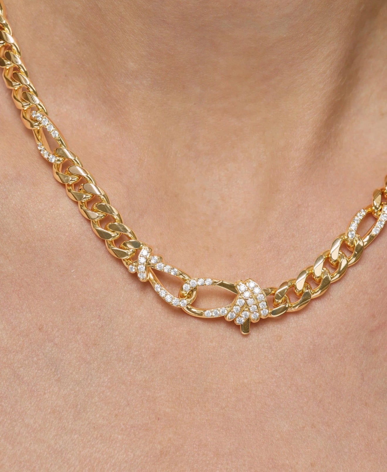 Melinda Maria “Knot Figaro” Chain Necklace-Gold