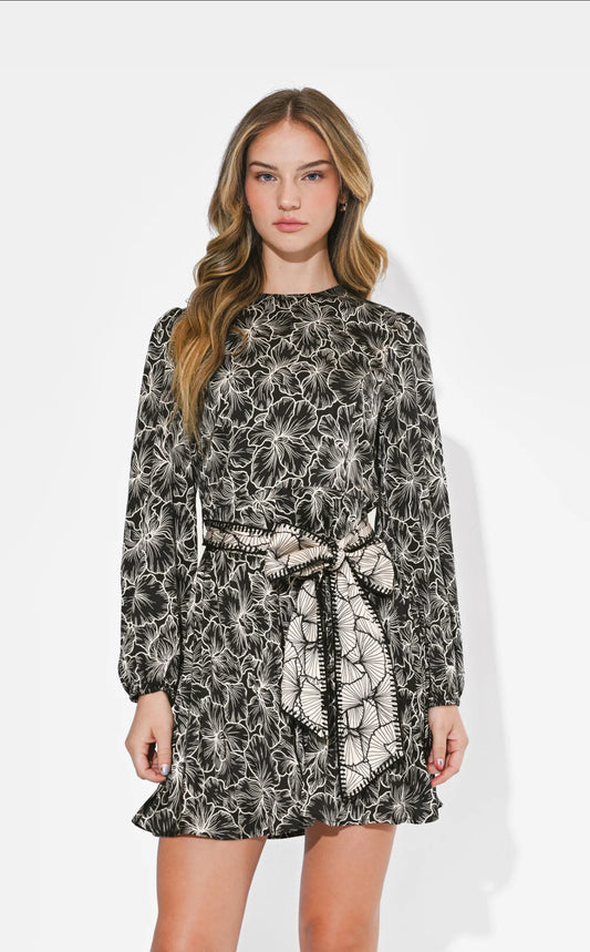 Adelyn Rae "Sasha" Pleated L/S Mini Dress-Black/Cream