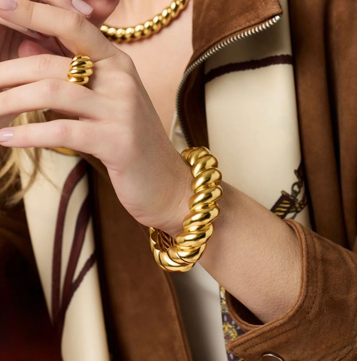 Julie Vos “Ravello” Statement Hinge Bangle -Gold