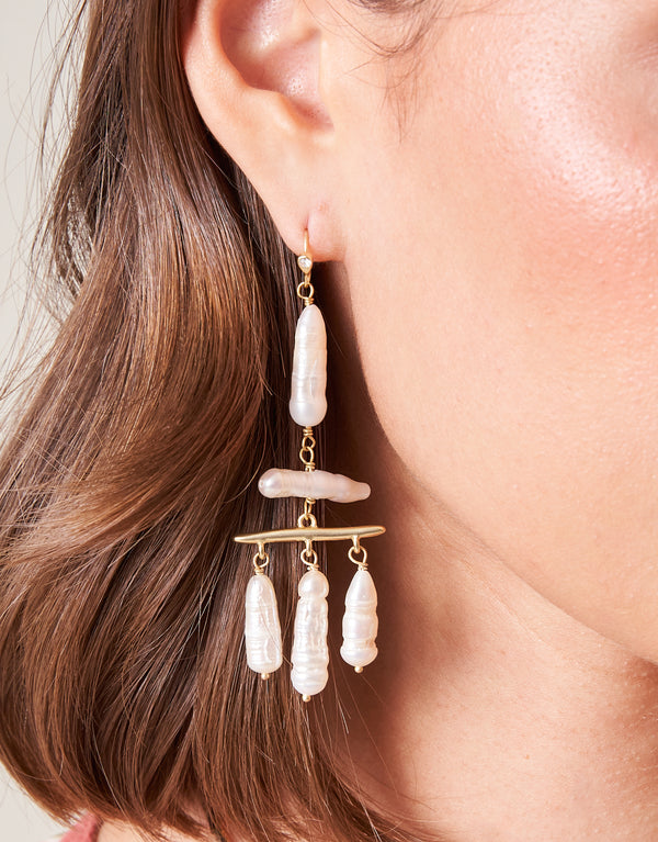 Spartina 449 Great Hall Pearl Earrings-Pearl