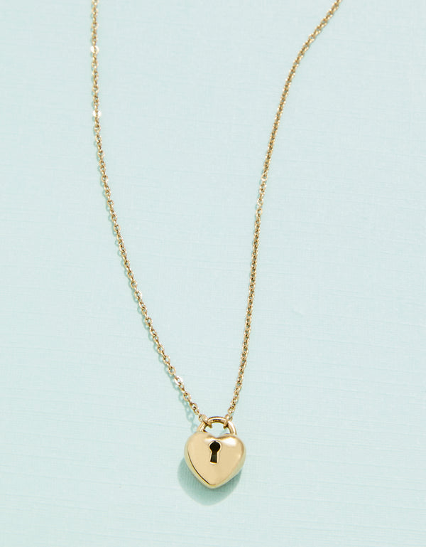 Spartina 449 SP Locked in Love Necklace 16"- Heart Padlock