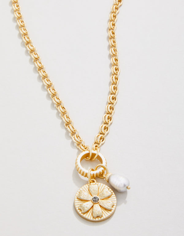 Spartina 449 Chicory Medallion Necklace 17"-Pearl