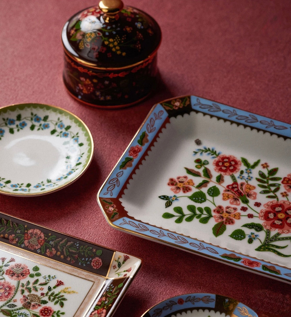 Rifle Paper Co. "Gracie" Large Catchall Porcelain Tray