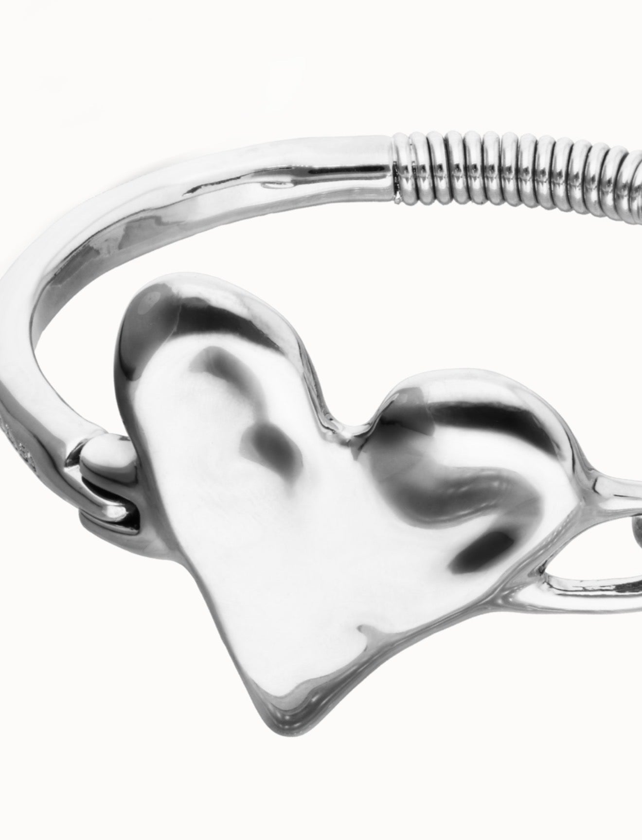 Uno de 50 "Palpito” Hinged Bangle-Silver