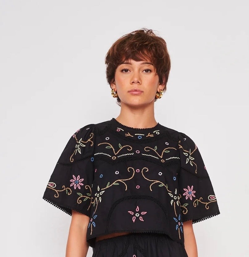 dRA Embroidered Pewter Top-Black