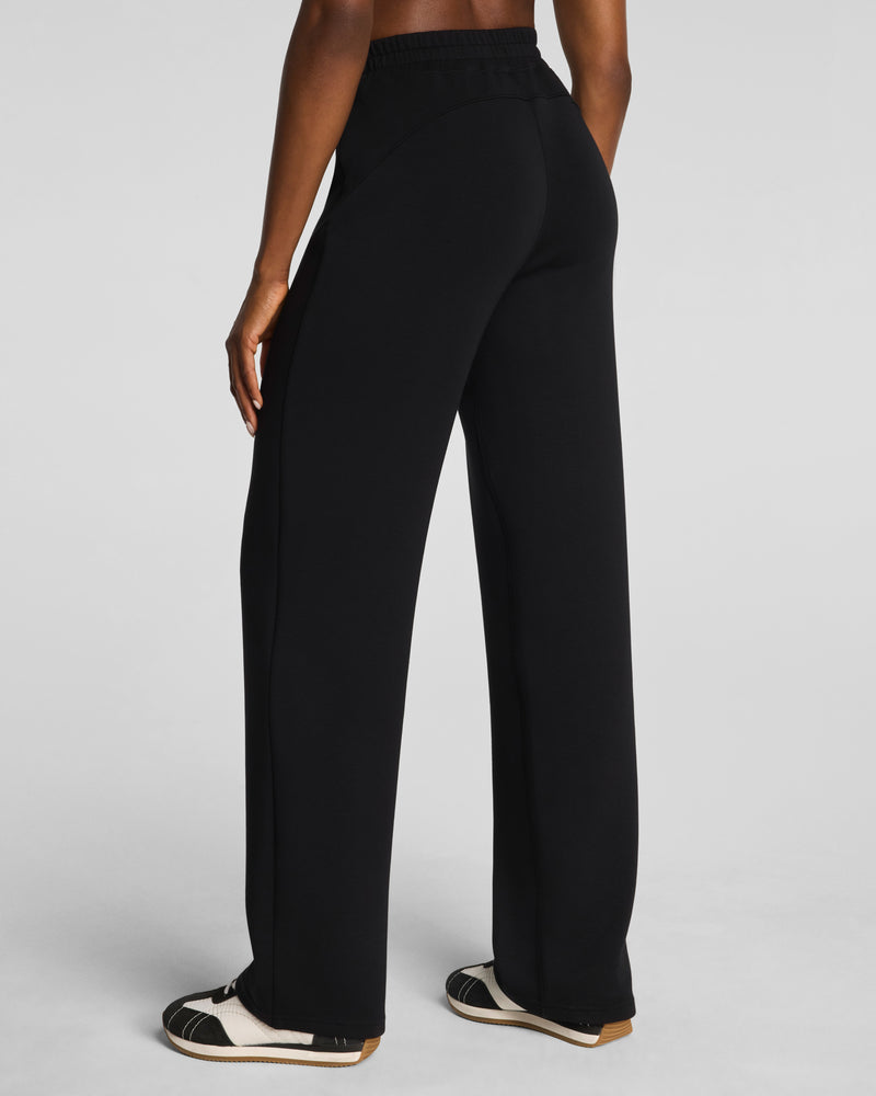 Spanx SPANX AirEssentials® Straight Leg Pant - Very Black
