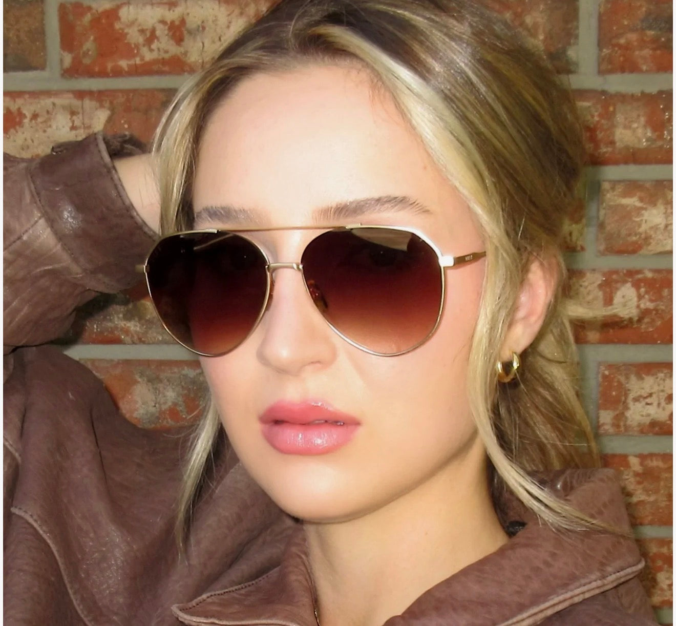 Diff Eyewear “Dash” Brushed Gold Coffee Gradient Sunglasses