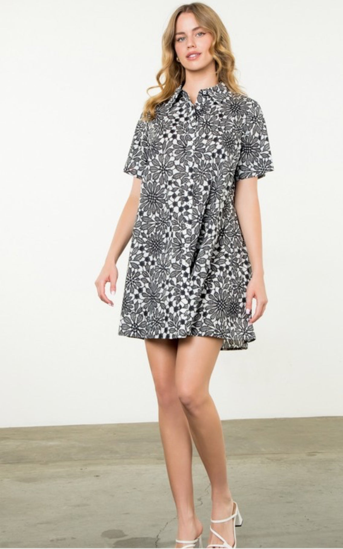 THML "Miranda" Flower Print S/S Dress- Black/White