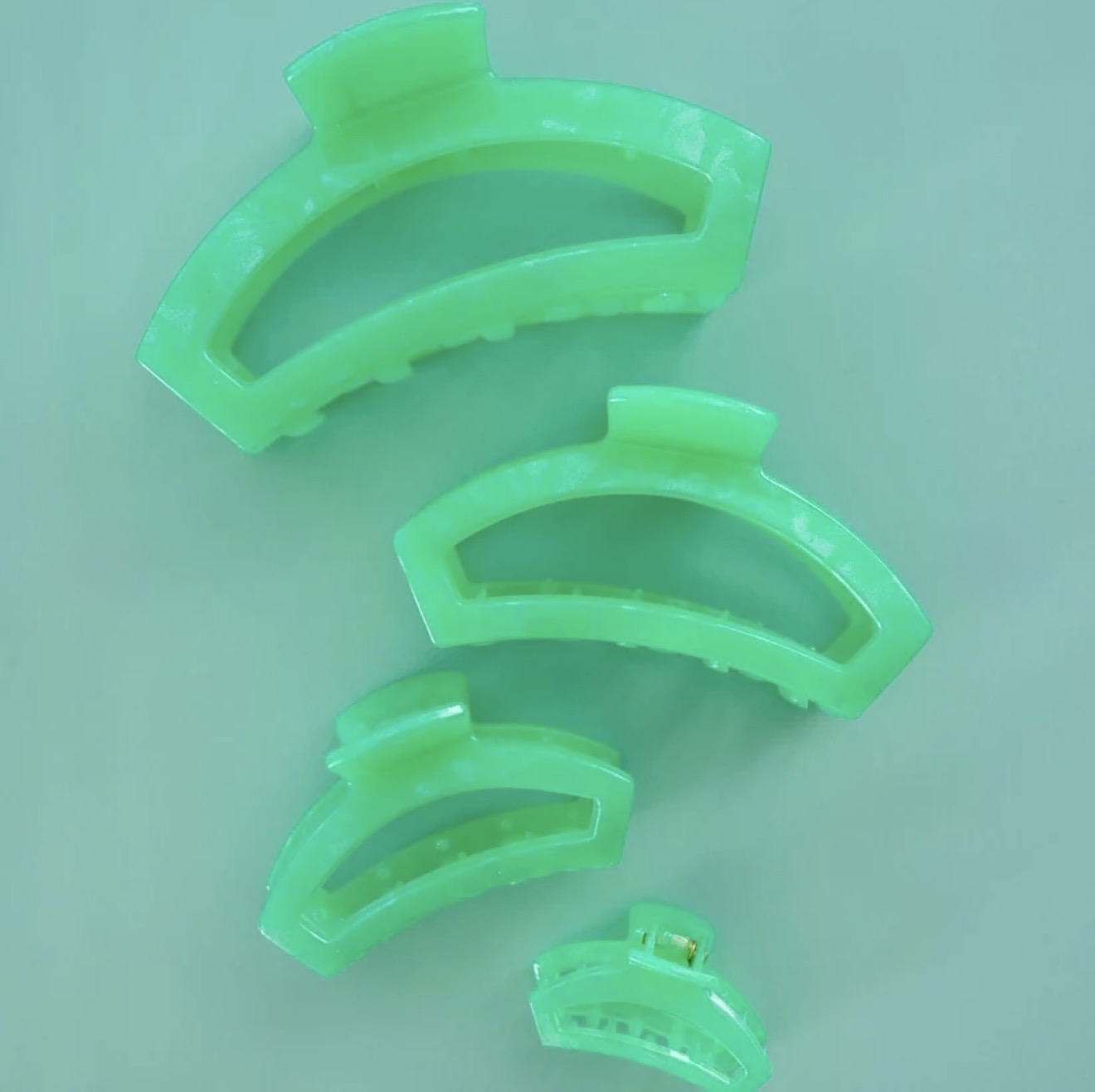 Teleties Classic Small Open Hairclip-Spring Splash