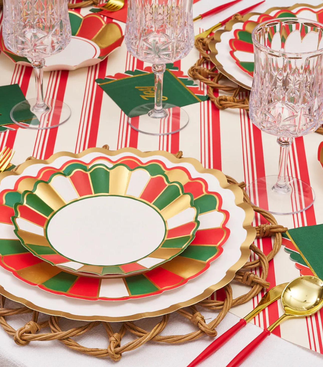 Sophistiplate “Joyful Christmas” Scalloped Salad Plate
