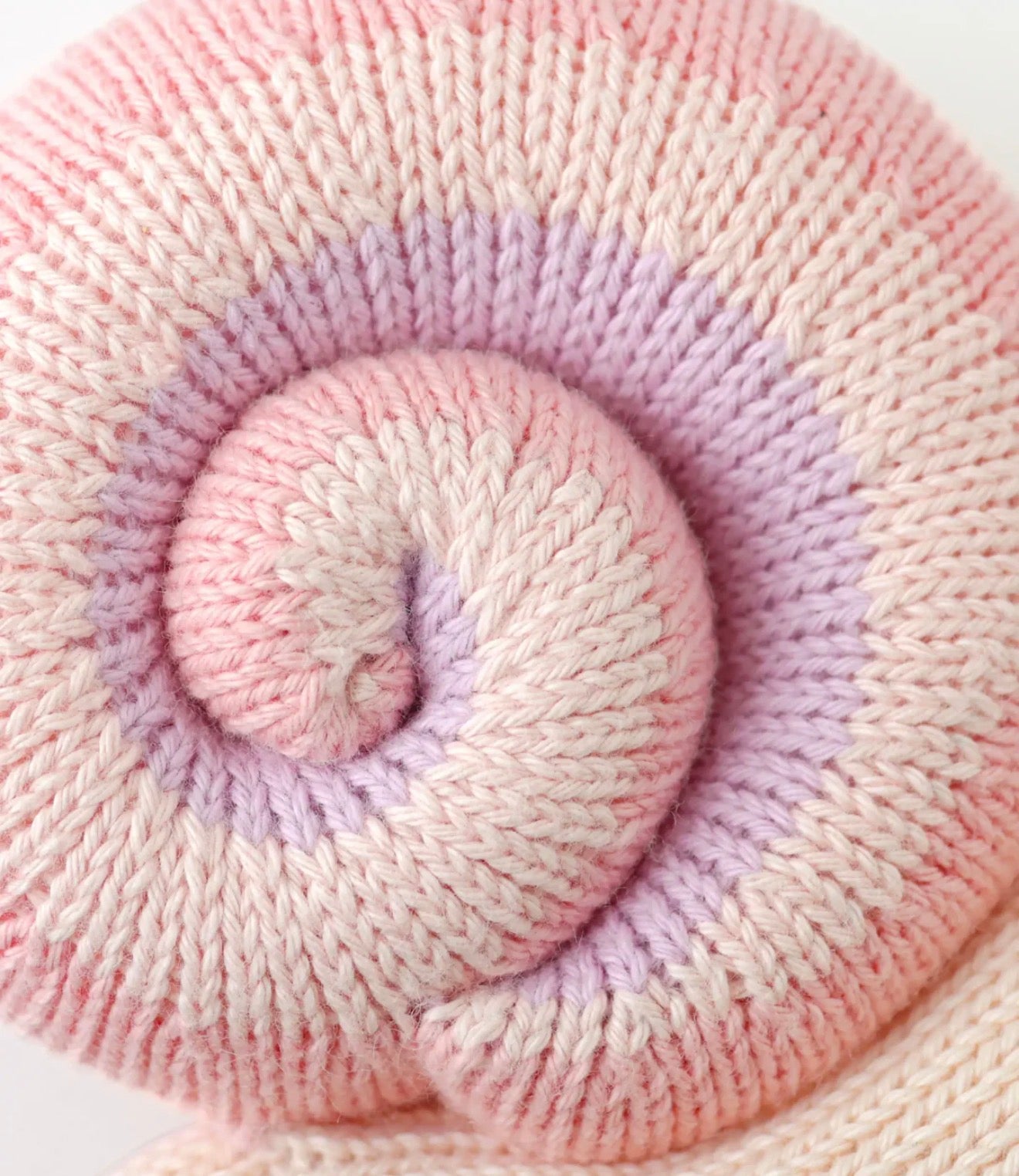 Cuddle + Kind “Baby Snail"-Peony