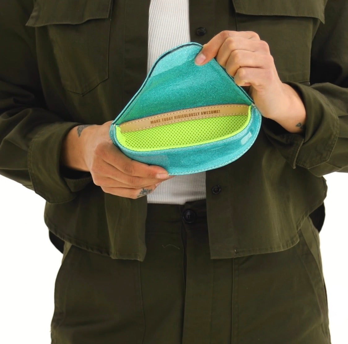 Consuela Sunglass Case -Lumi