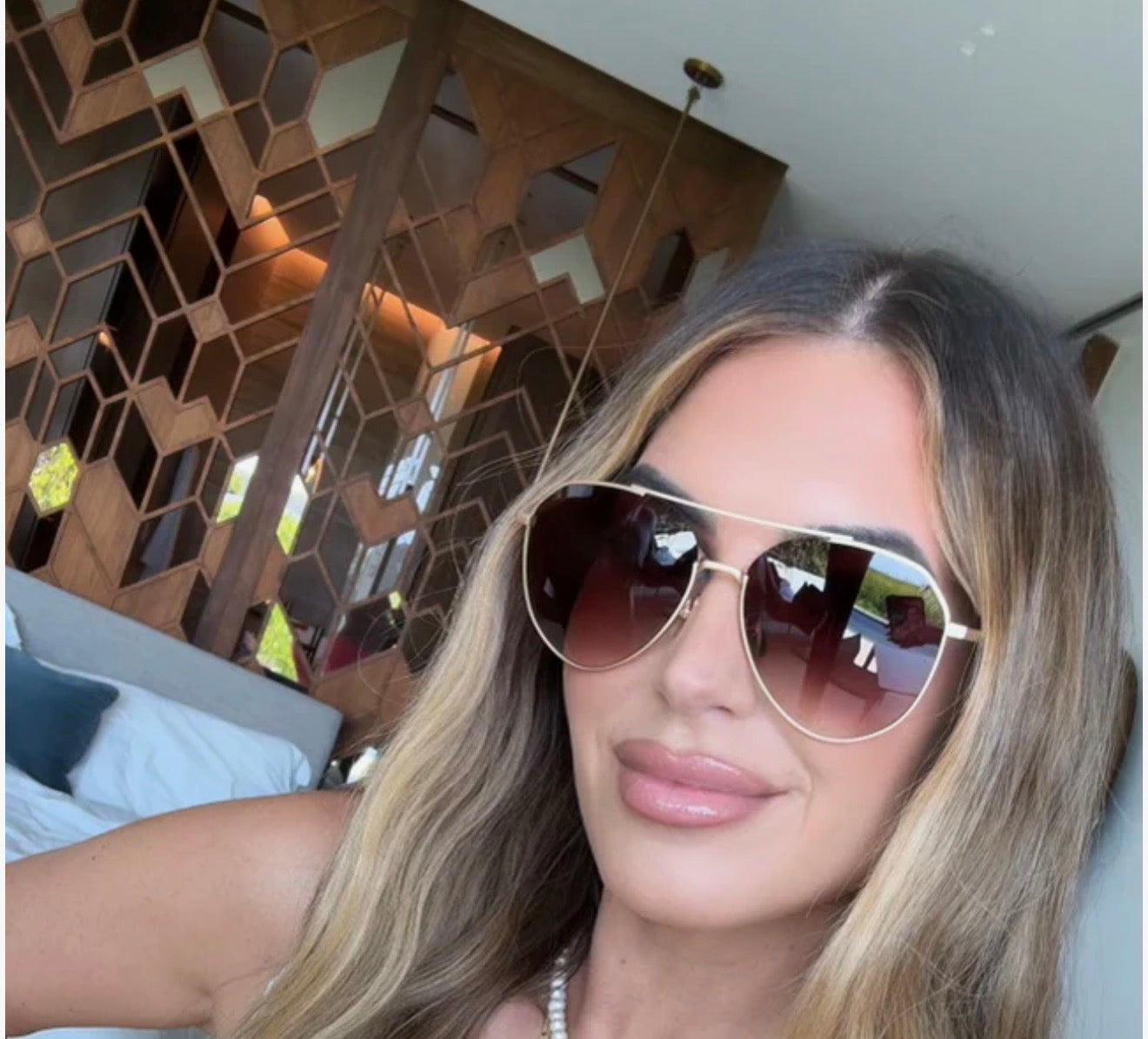 Diff Eyewear “Dash” Brushed Gold Coffee Gradient Sunglasses