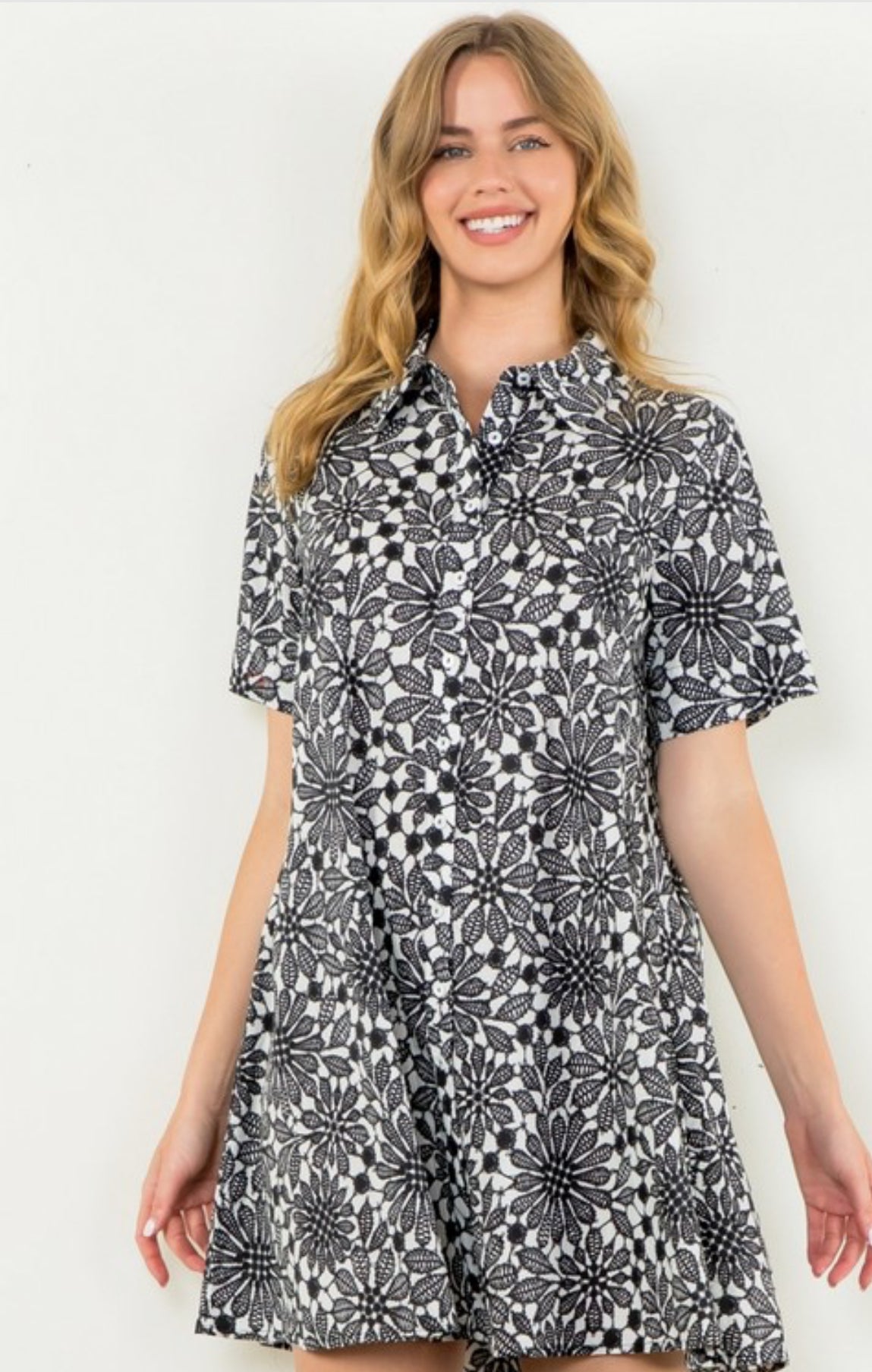 THML "Miranda" Flower Print S/S Dress- Black/White