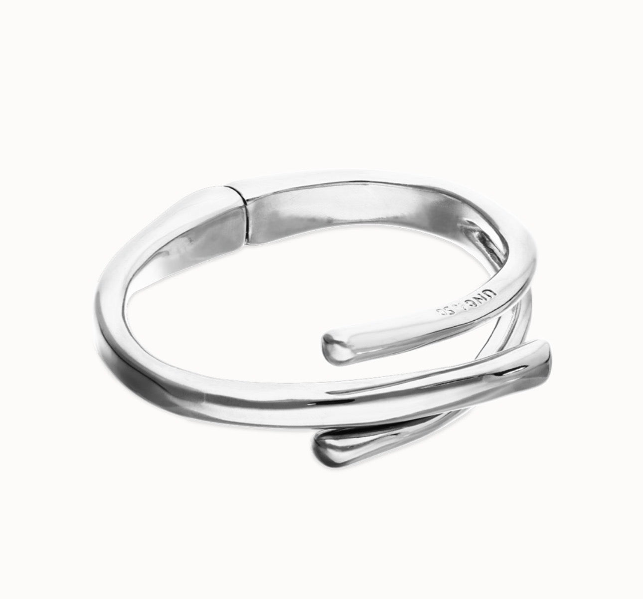 Uno de 50 "Raices" Hinged Bangle-Silver
