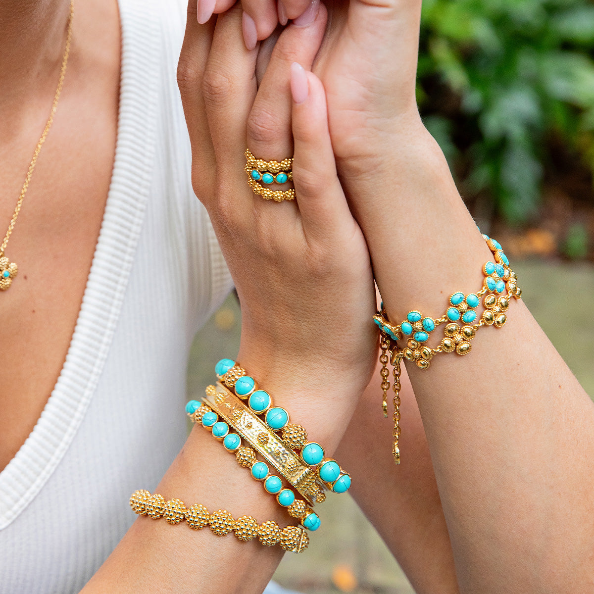 Capucine de Wulf “Berry Clover” Link Bracelet, 7"+2" - Turquoise
