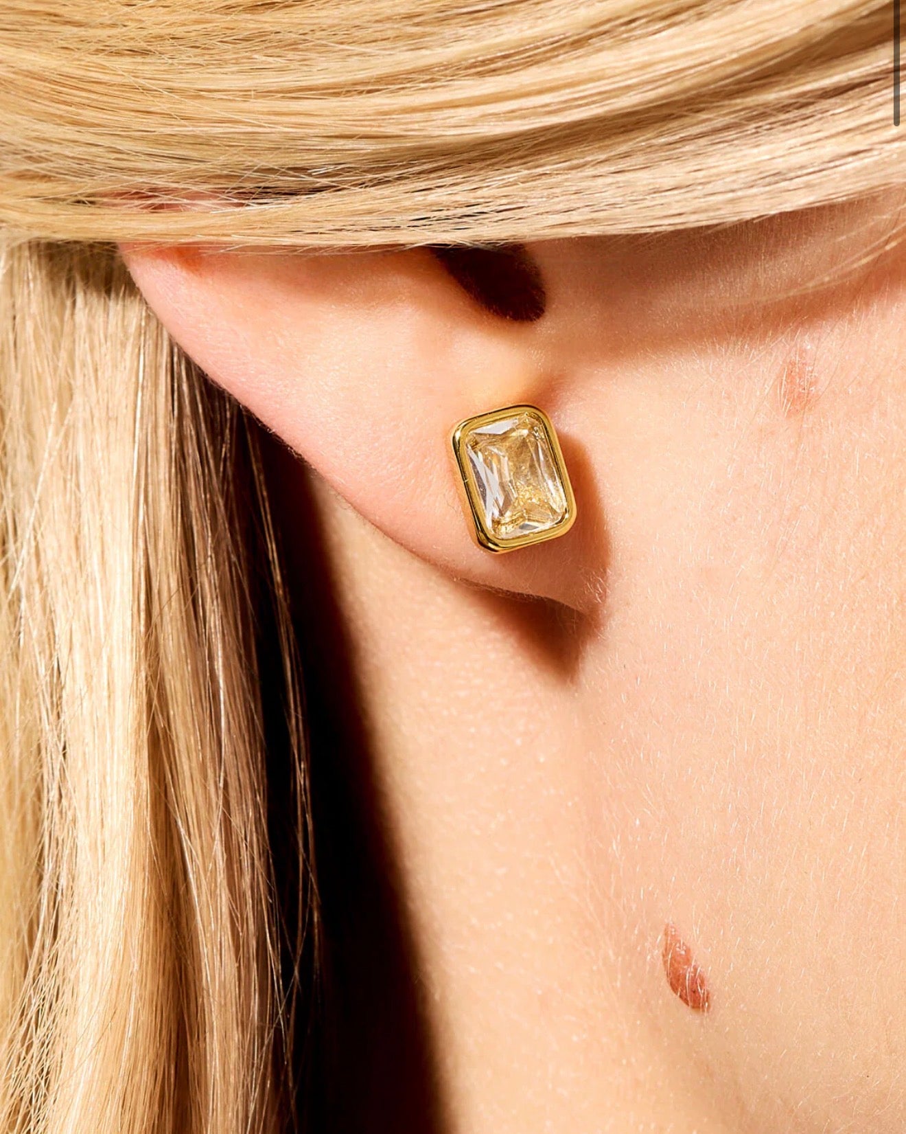 Spartina 449 SP Columbia Square Stud Earrings-Crystal