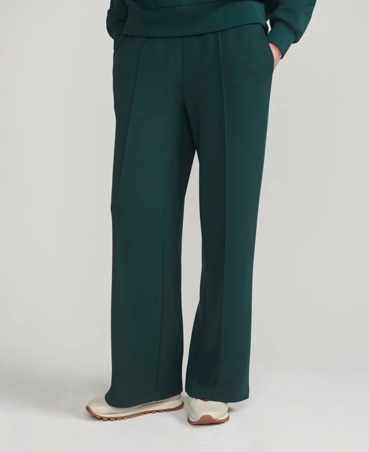 Varley “The Wide Leg” 30” Pant- Ponderosa Pine