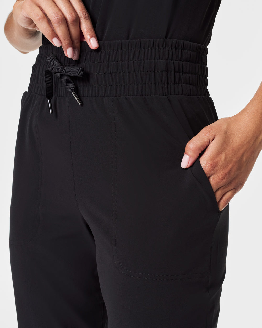 Spanx On the Move Tapered Pant-Very Black