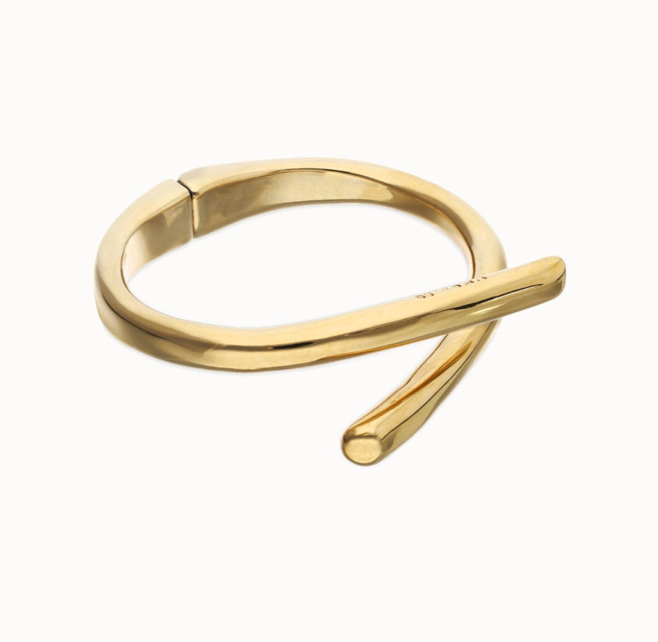 Uno de 50 "Raices" Hinged Bangle-Gold