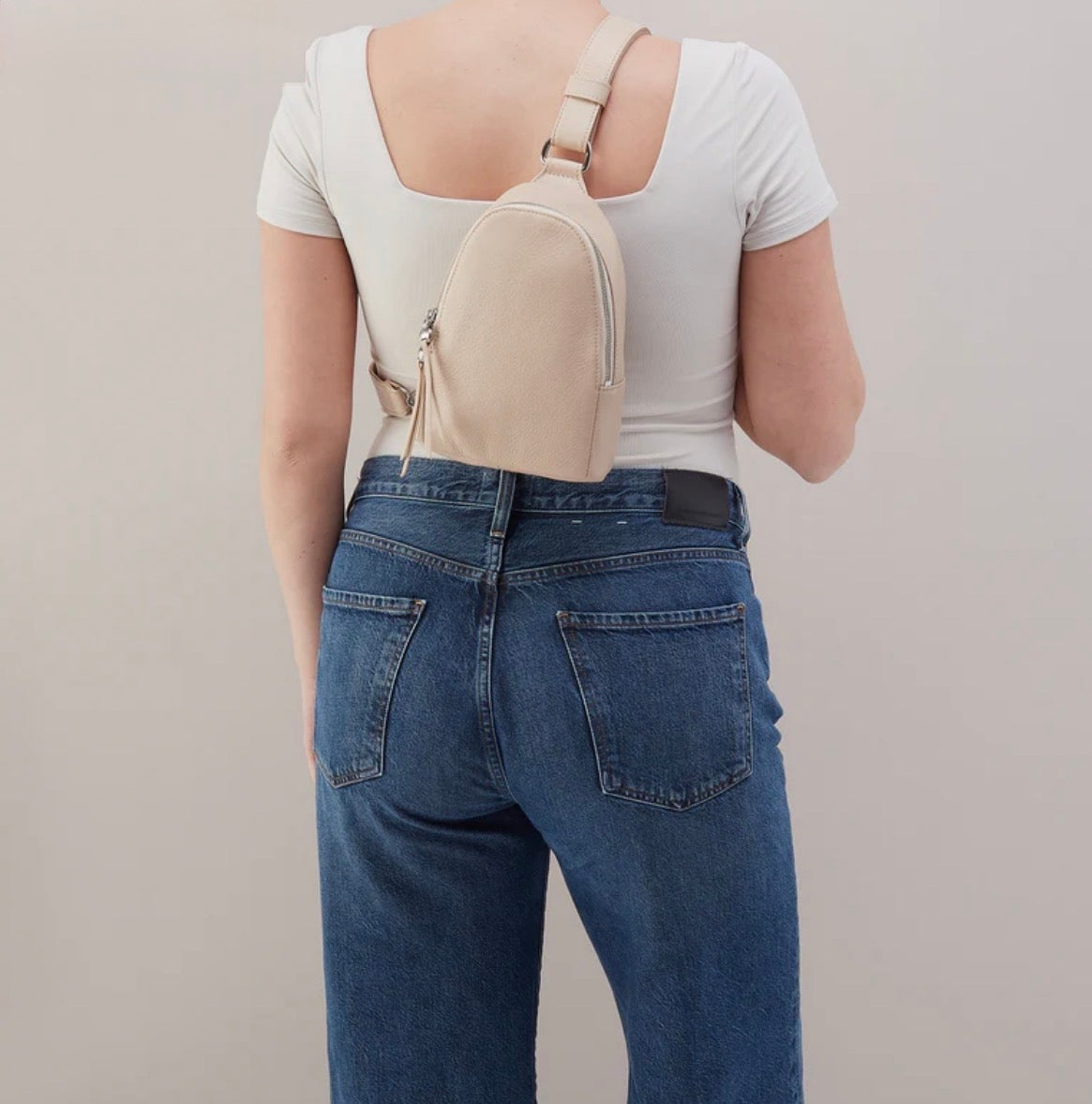 Hobo Bags "Fern" Sling-Stonewash
