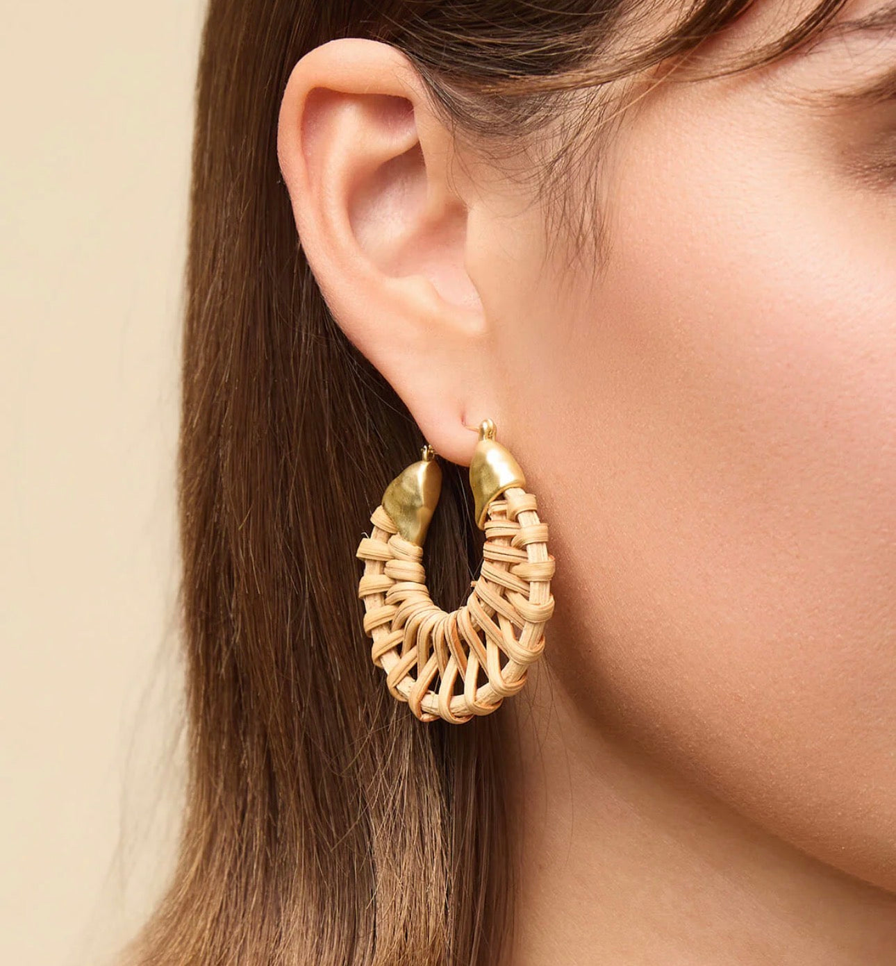 Spartina 449 Wicker Hoop Earrings -Natural