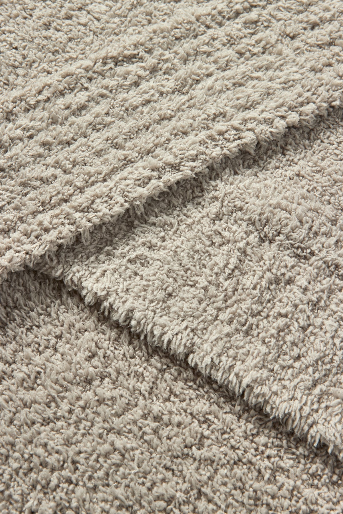 Barefoot Dreams CozyChic® Throw-Linen
