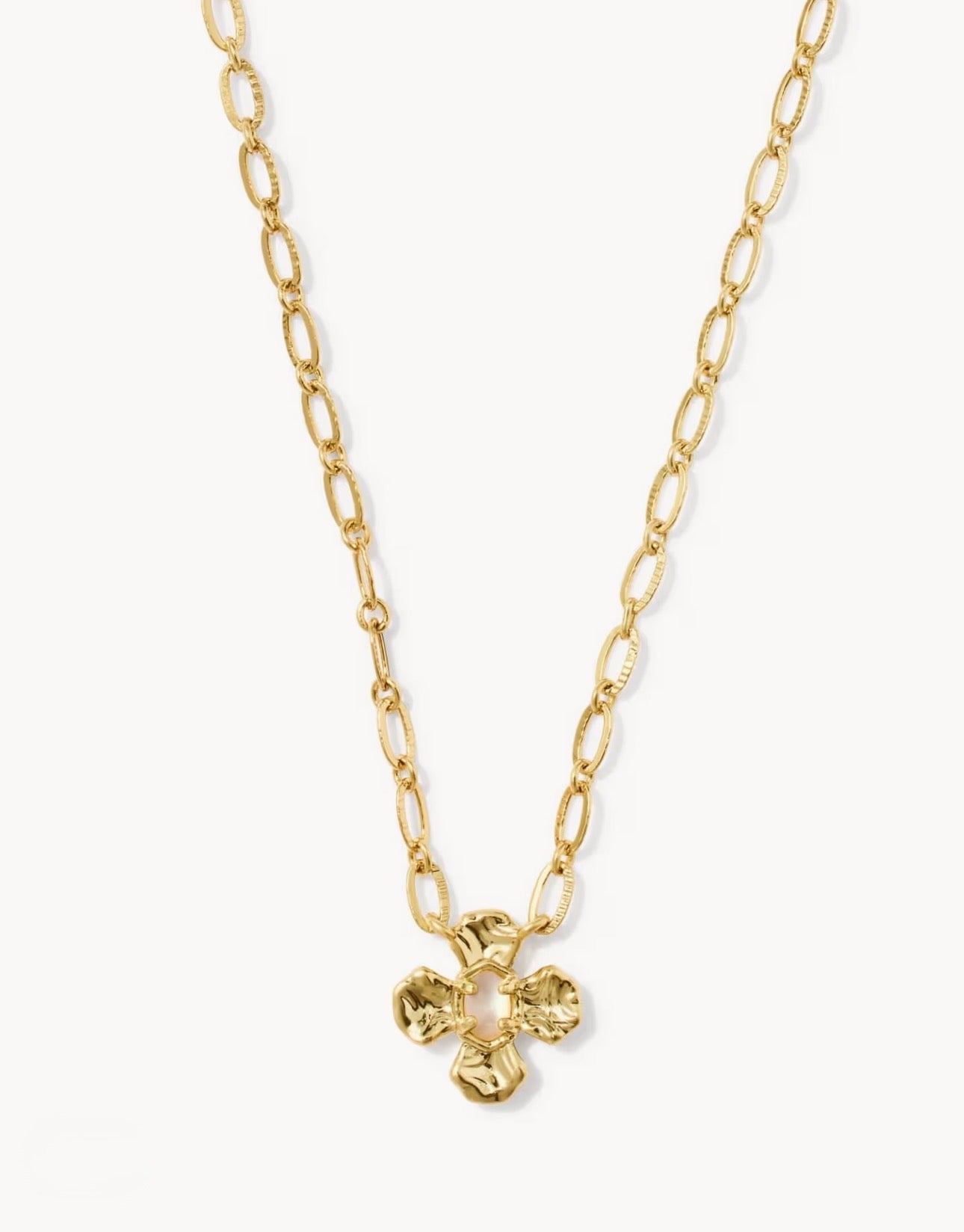 Kendra Scott Leanne Short Pendant Necklace - Gold Natural MOP