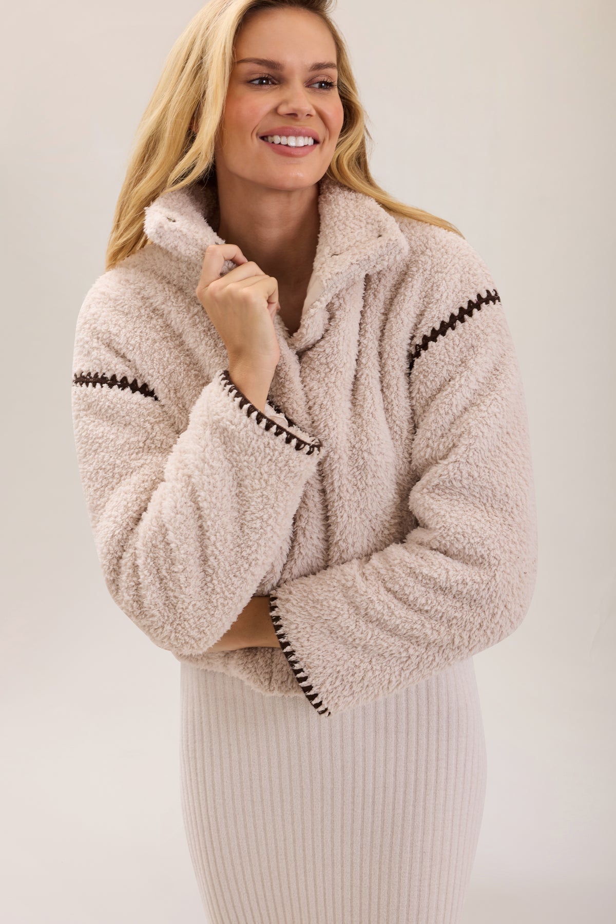Barefoot Dreams Brushed CozyChic® Blanket Stitch Puffer-Stone Umber