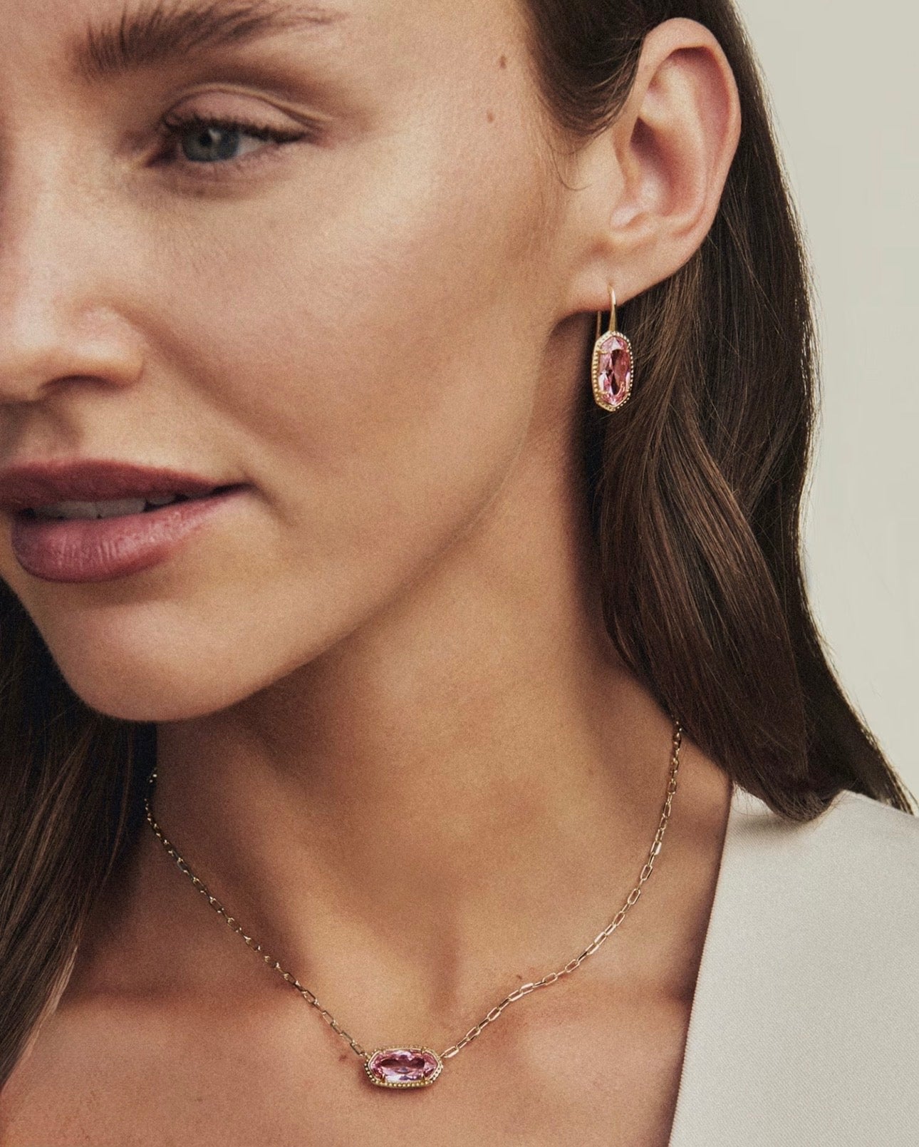 Kendra Scott Elisa Luxe Short Pendant Necklace-Gold Light Pink CZ