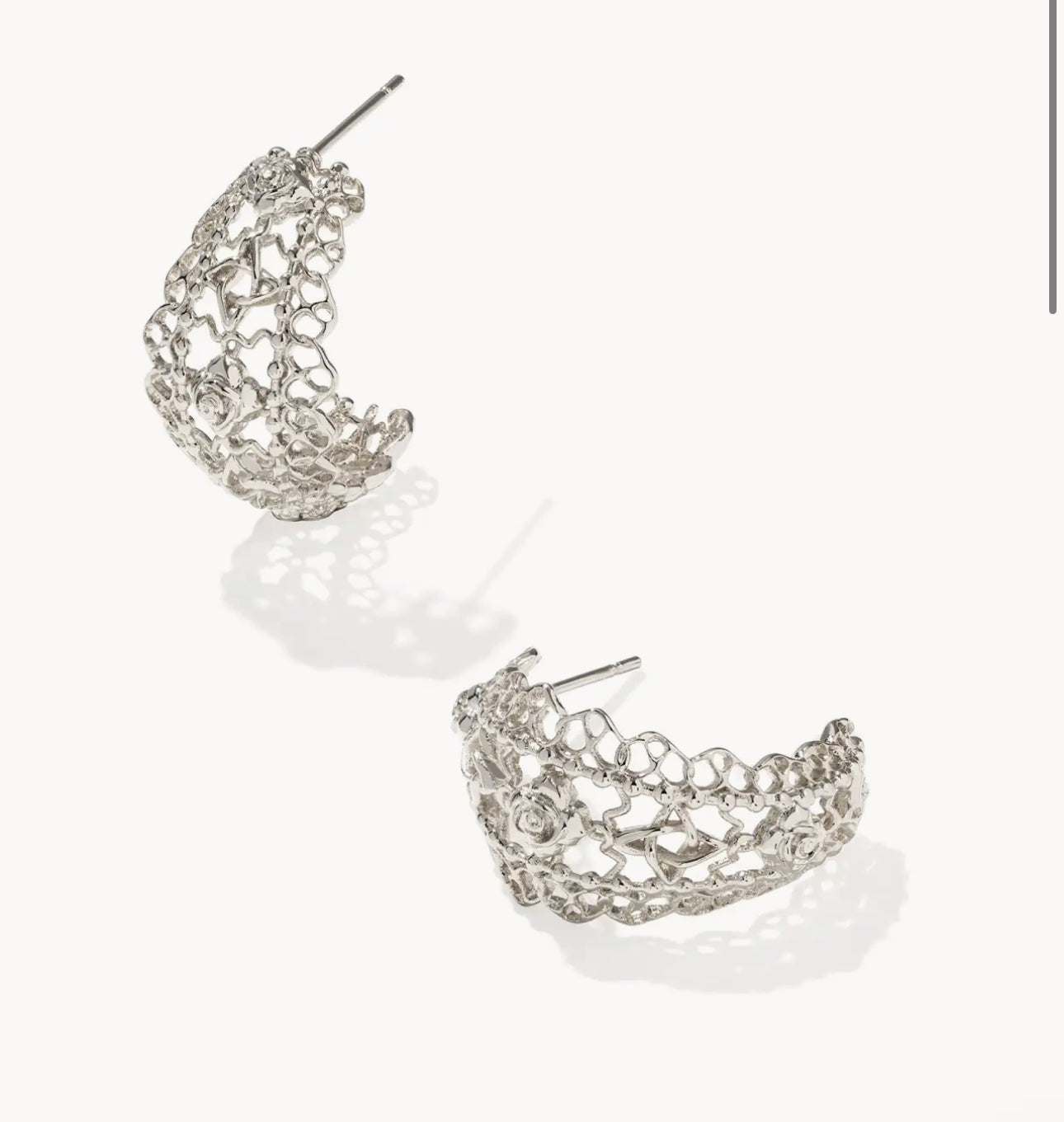 Kendra Scott Krista Lace Huggie Earring - Silver