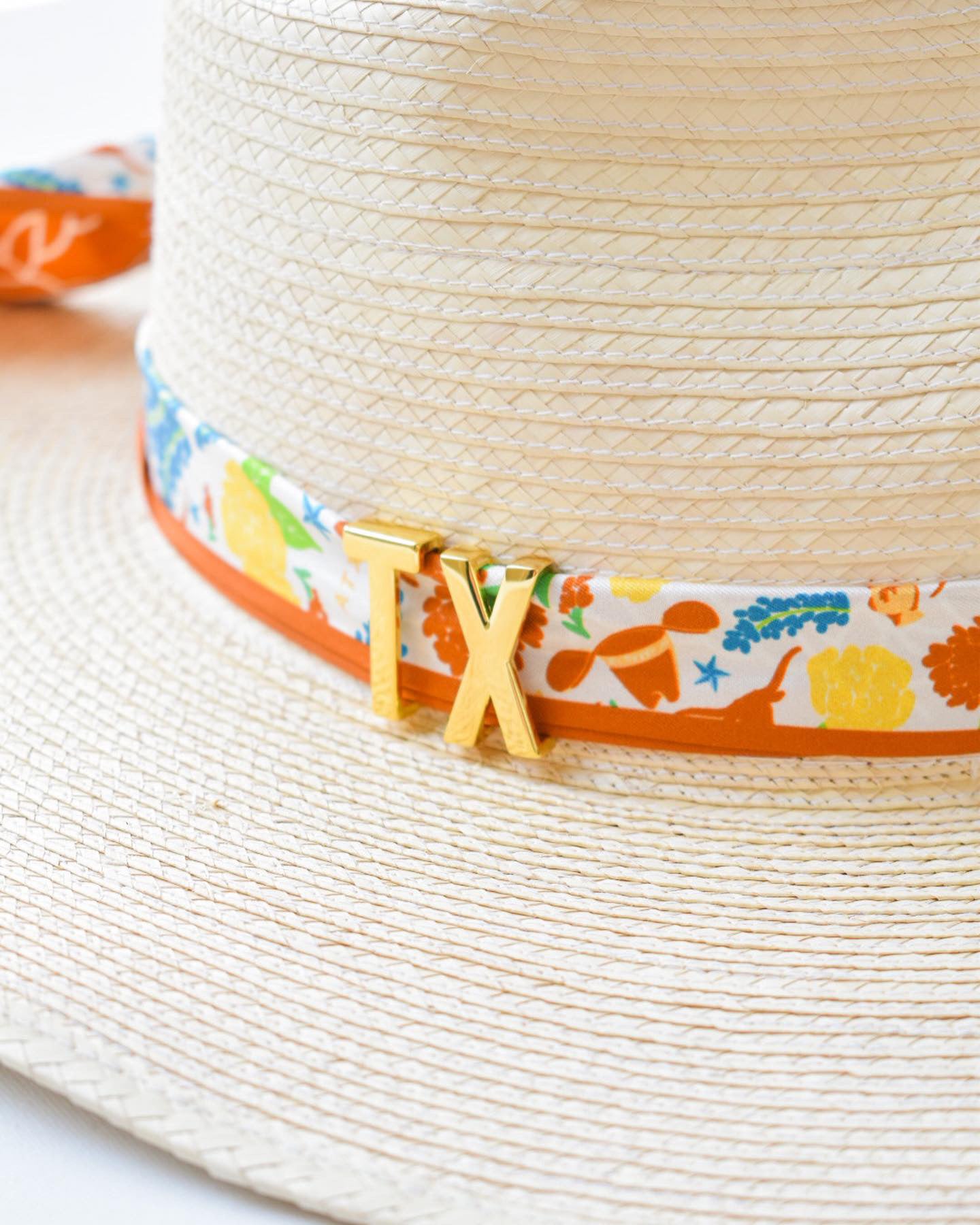 Saturday Silks "Texas Longhorns" Skinny Scarf