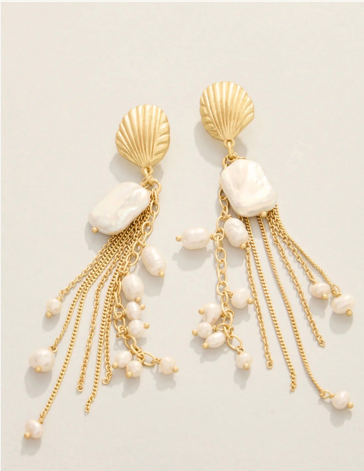 Spartina 449 Pearl Party Shell Earrings-Pearl