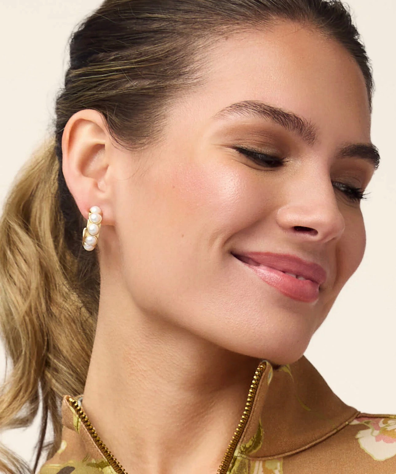 Spartina 449 Anna Petite Hoop Earrings-Pearl