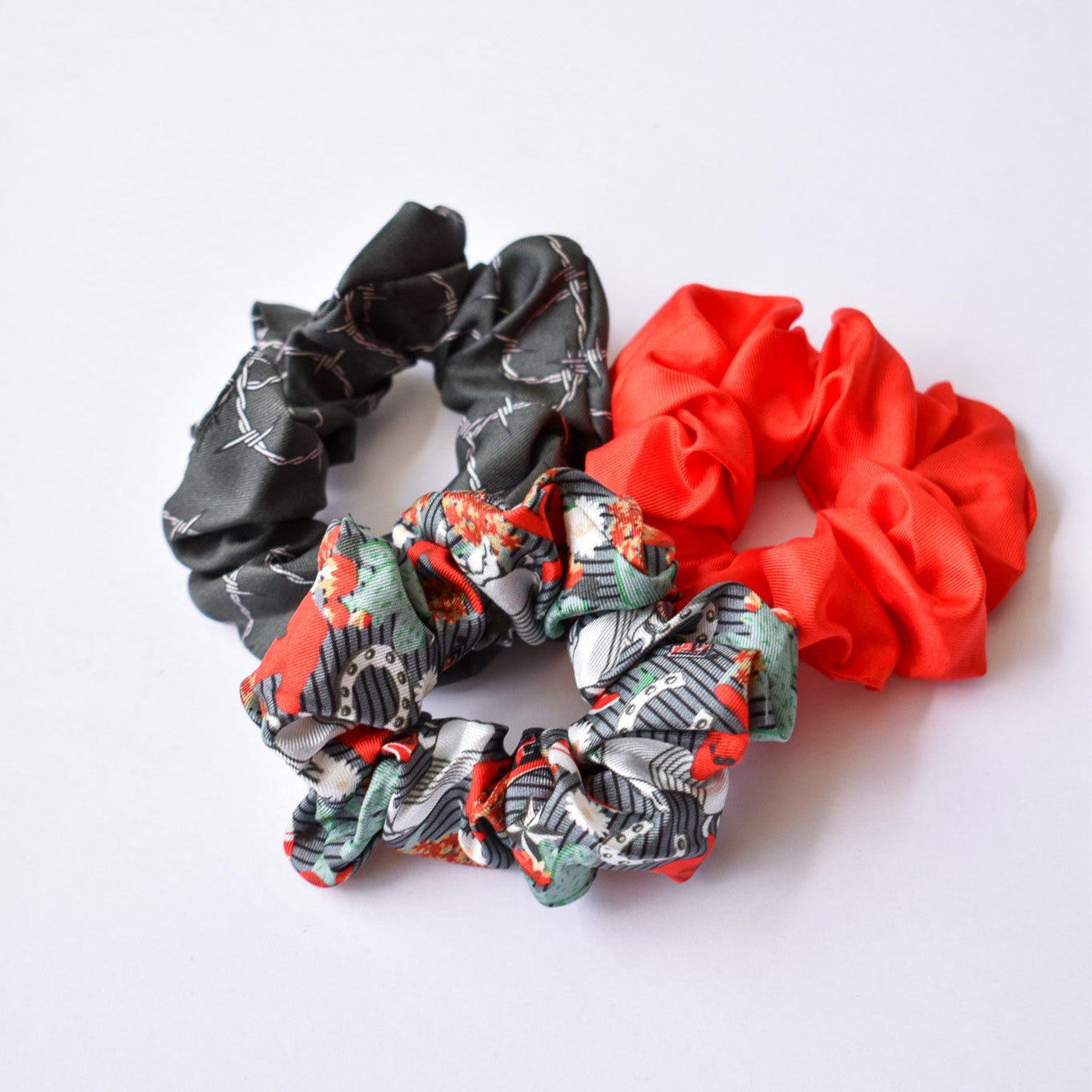 Saturday Silks “Texas Tech” Scrunchie Set