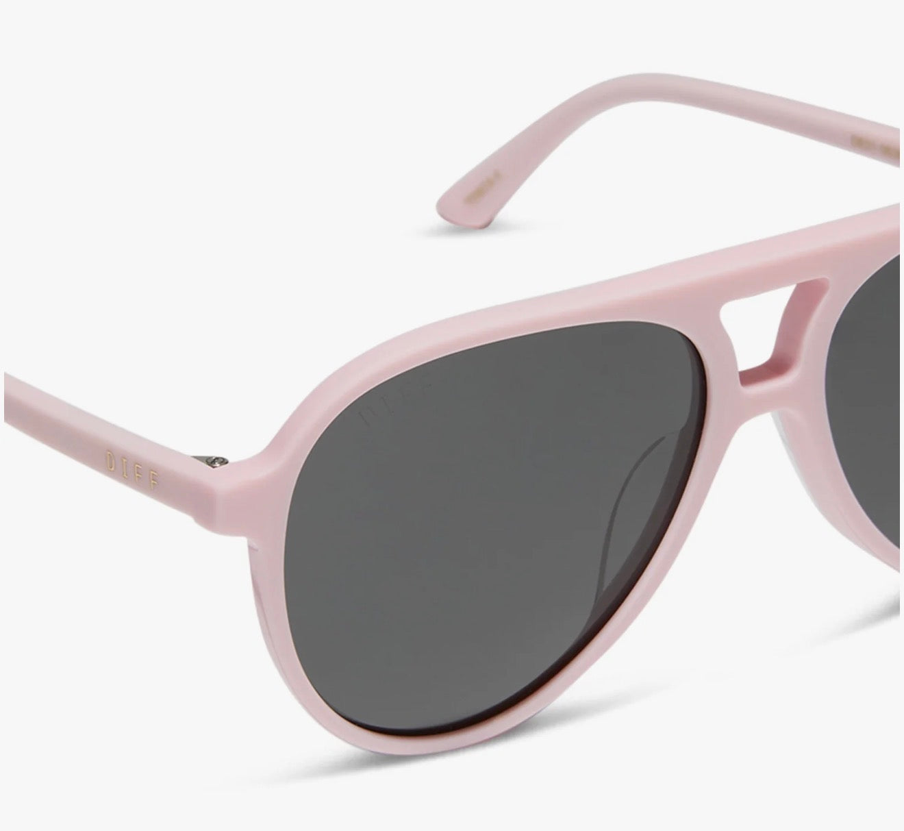 Diff Eyewear “Tosca II” Powder Pink Grey Sunglasses
