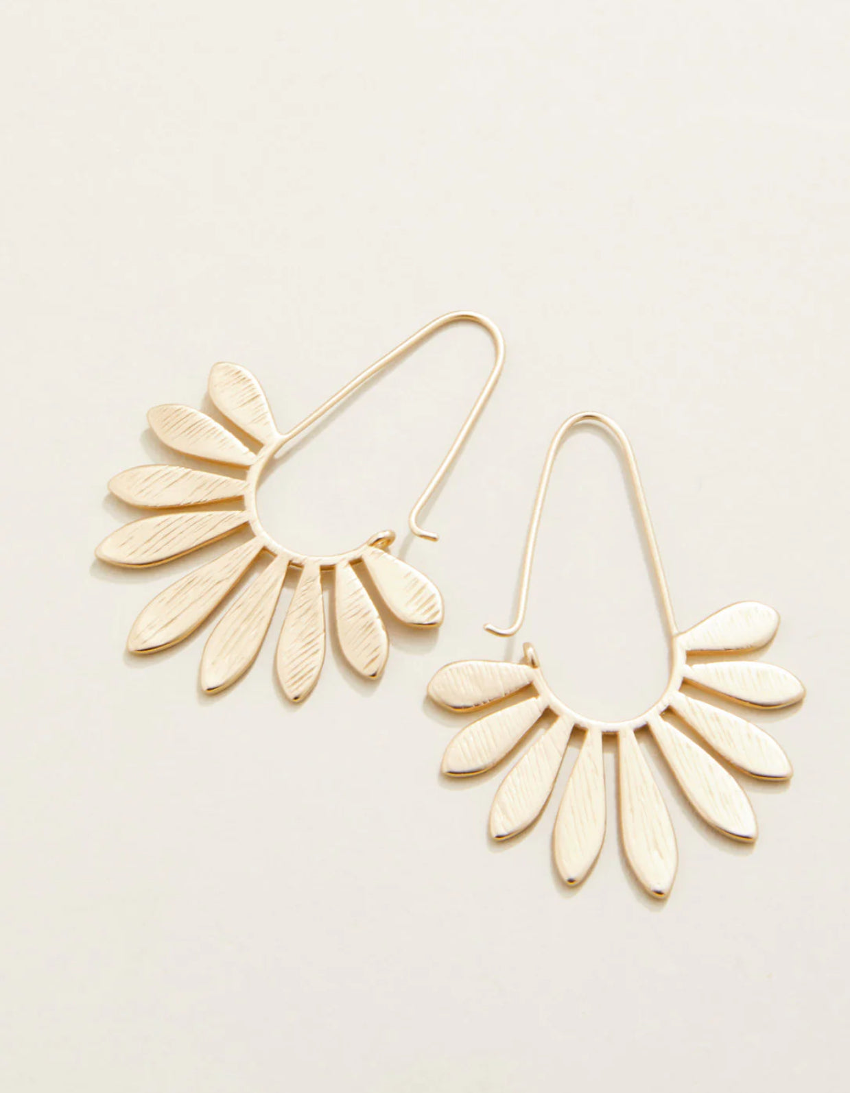 Spartina 449 Palmetto Hoop Earrings-Gold