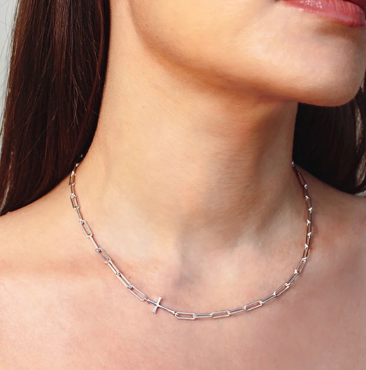 Rizen Chain Breaker Cross Necklace-Silver