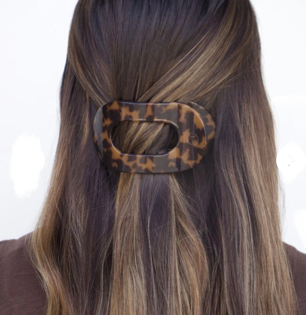 Teleties Medium Flat Round Hairclip- Tortoise