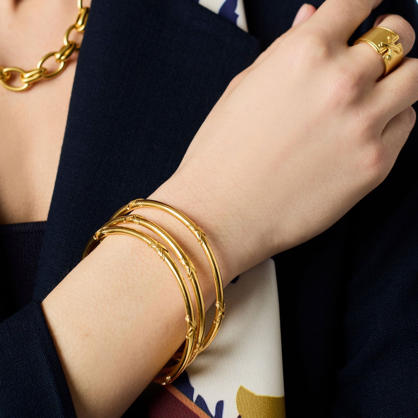 Julie Vos Essex Bangle - Gold