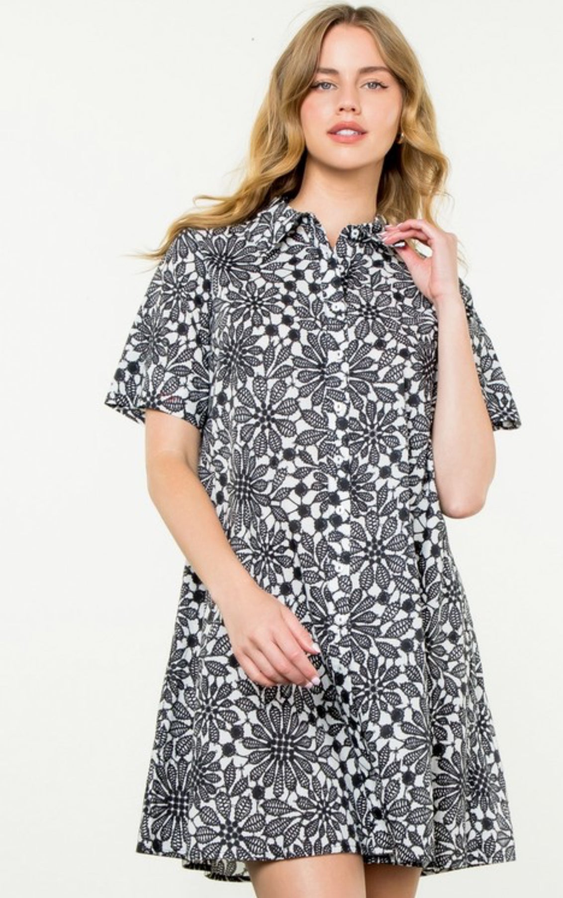 THML "Miranda" Flower Print S/S Dress- Black/White