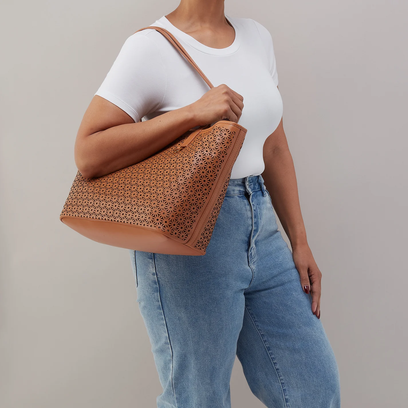 Hobo Bags “All That” Tote-Canyon Petal