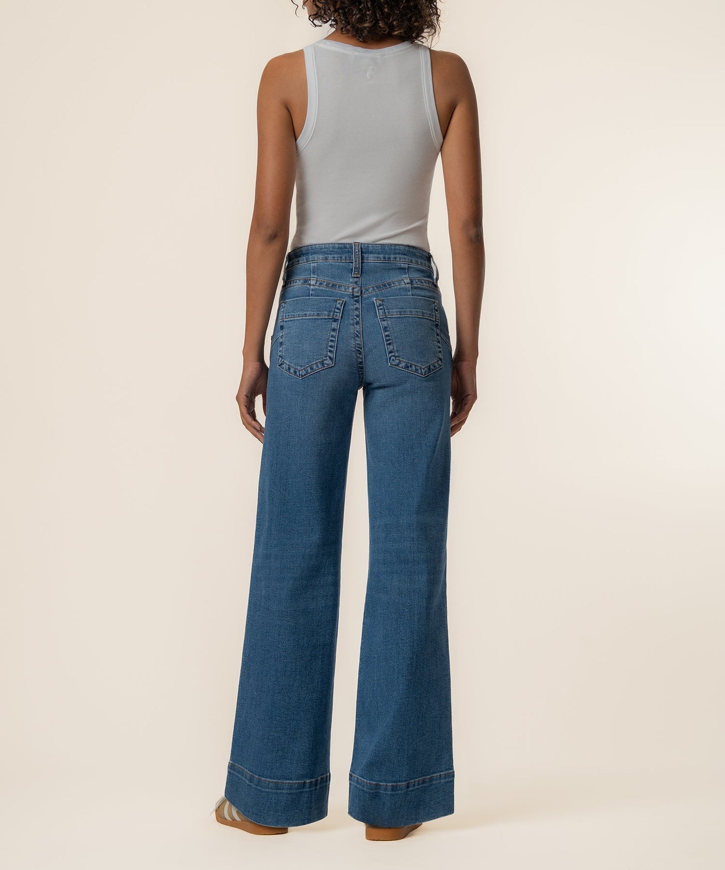 Kut from the Kloth "Maya" High Rise Wide Leg-Journey Wash