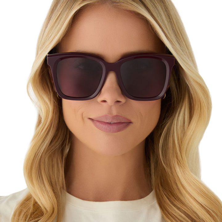 DIFF Eyewear "Meredith" Dark Cherry Lacquer
