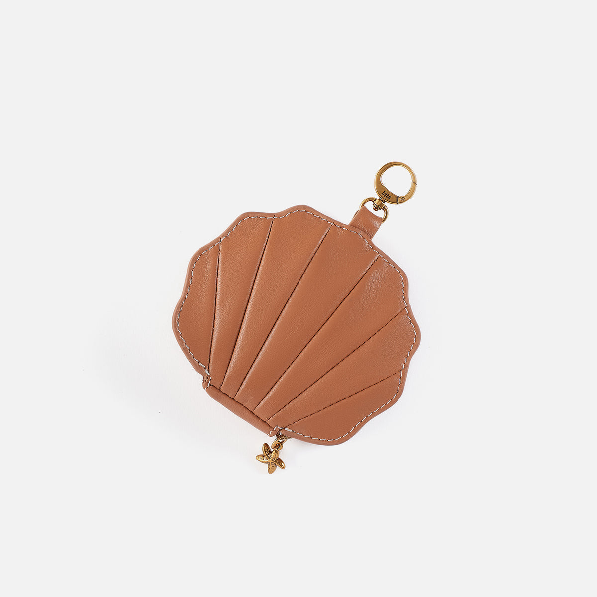 Hobo Bags Seashell Clip Pouch