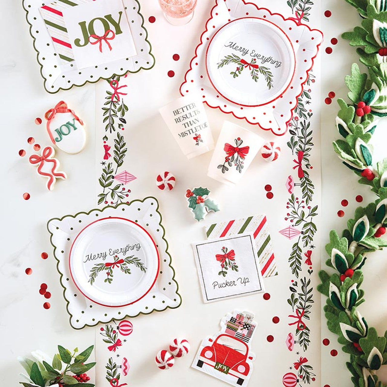 Slant Scalloped Paper Plates - Red Dot - 8ct