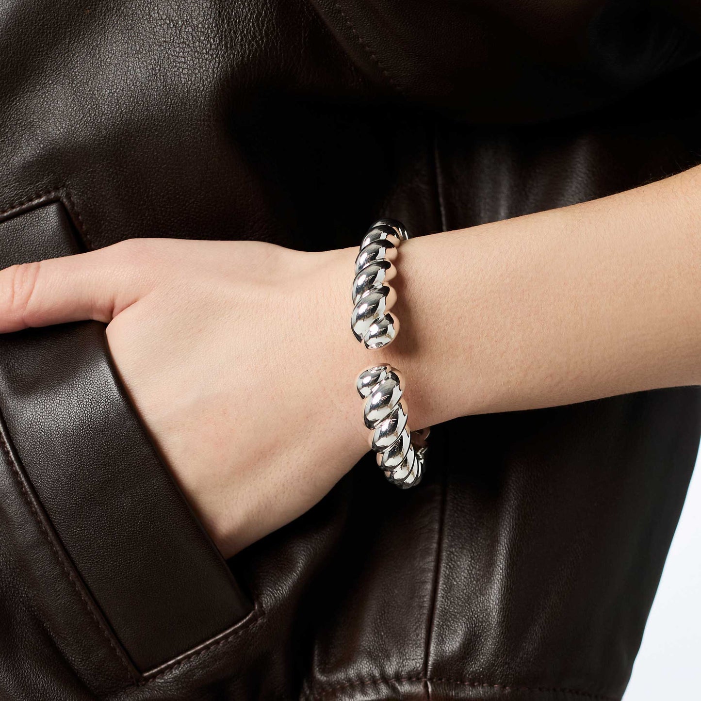 Julie Vos Ravello Cuff Bangle -Silver