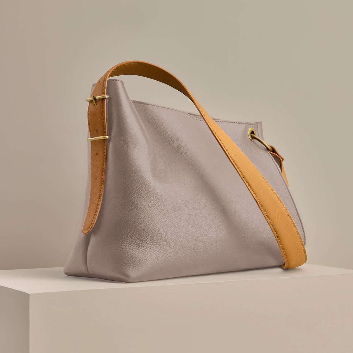 Hobo Bags "Rayna" Shoulderbag-Warm Adobe