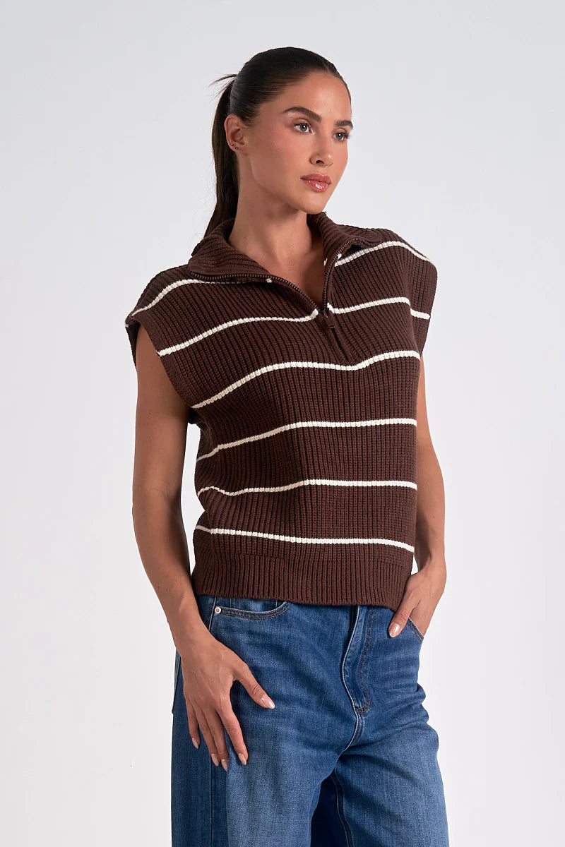 Elan “Sonoma” Short Sleeve Sweater-Brown