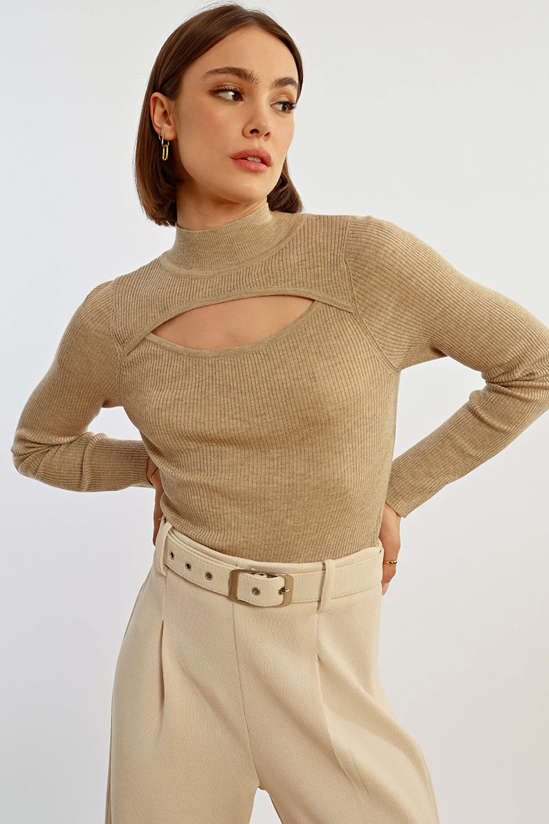 Lili Sidonio Keyhole Front Ribbed Sweater- Light Beige